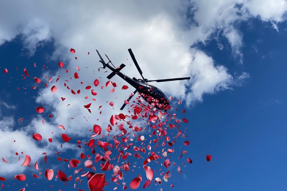 Safar Air Helicopter Flower Dropping